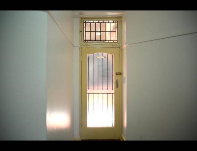 2 BEDROOM PROPERTY TO RENT IN KENSINGTON
